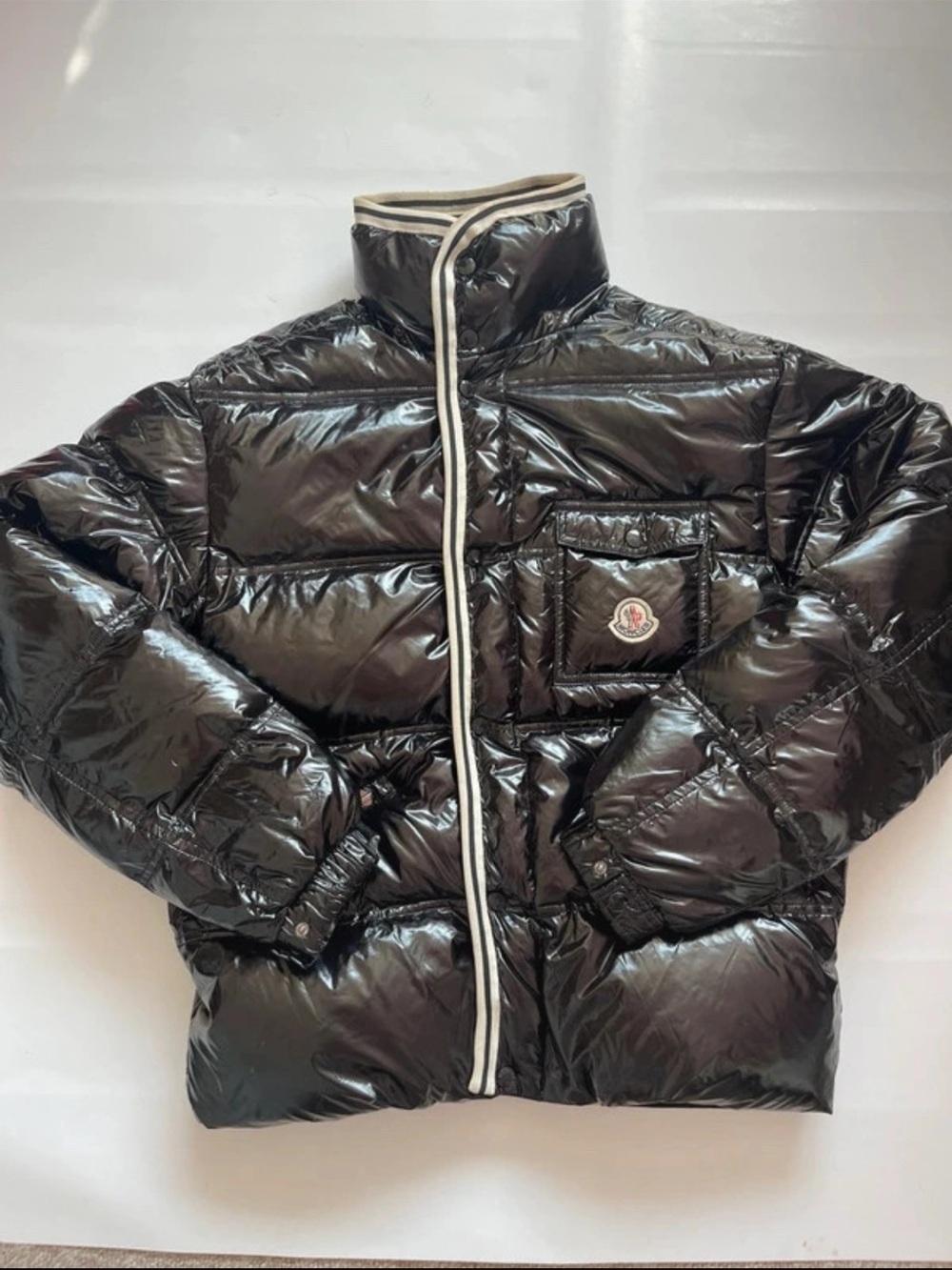 Moncler Men's Black Shiny Quilted Puffer Jacket with Contrast Trim